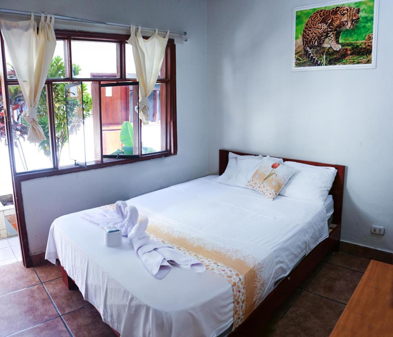 Tengana Hospedaje Y Tours Тарапото Экстерьер фото
